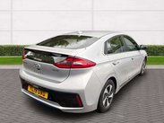 Hyundai IONIQ 1.6 IONIQ Premium SE FHEV Semi-Auto 5dr 7