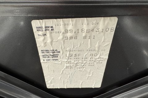 Porsche 911 Carrera 4 Cabriolet 30