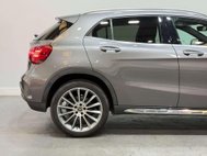 Mercedes-Benz GLA 1.6 GLA180 AMG Line Edition SUV 5dr Petrol 7G-DCT Euro 6 (s/s) (122 ps) 10