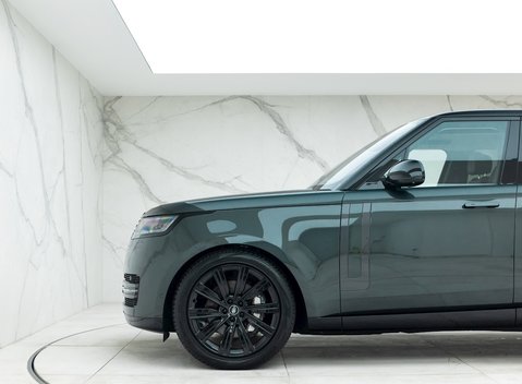Land Rover Range Rover D350 SE 24