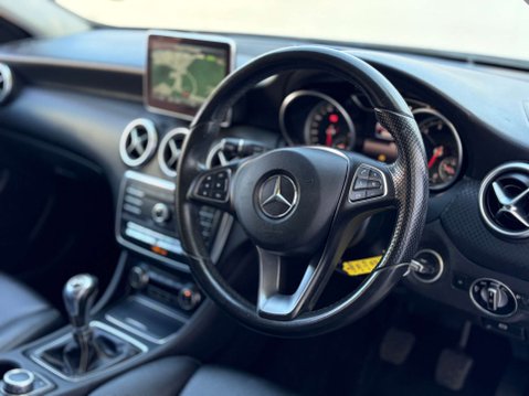 Mercedes-Benz A Class 1.6 A 180 Sport 5dr 47