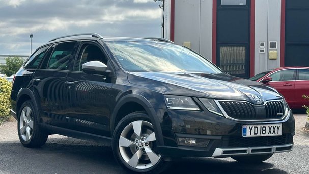 Skoda Octavia 2.0 TDI Scout Estate 5dr Diesel DSG 4WD Euro 6 (s/s) (184 ps) Service History