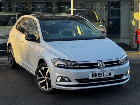 Volkswagen Polo BEATS TSI 8