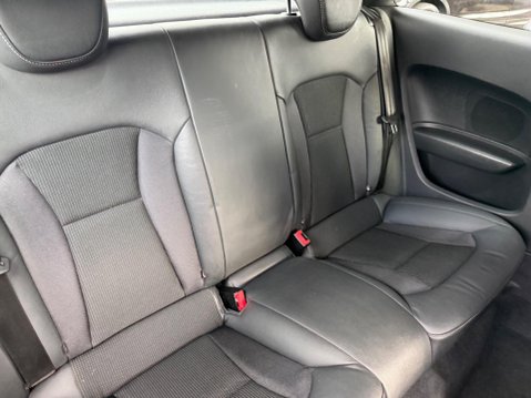 Audi A1 1.6 TDI S line Euro 5 (s/s) 3dr 21