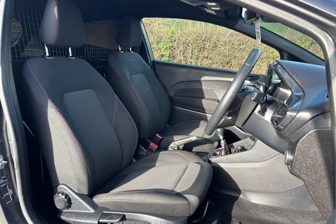 Ford Fiesta Sport 125 ps Ecoboost 4