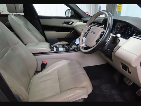 Land Rover Range Rover Velar 2.0 D240 R-Dynamic HSE SUV 5dr Diesel Auto 4WD Euro 6 (s/s) (240 ps) 8