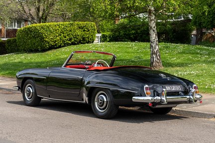 Mercedes-Benz SL 190SL CONCOURS RESTORED 4