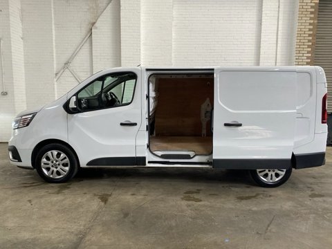 Renault Trafic LL30 SPORT DCI 11