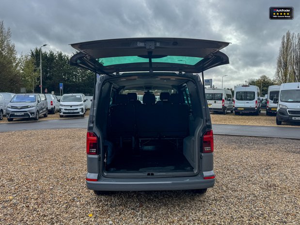 Volkswagen Transporter AUTO Crew Cab 204ps SWB L1H1 T32 Kombi Highline Air Con Cam EURO 6 9