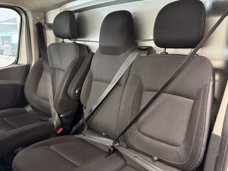Renault Trafic 2.0 Trafic SL28 Sport Energy dCi 19