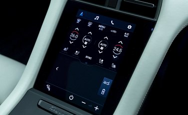 Porsche Taycan 4S 21