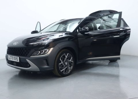 Hyundai KONA 1.6 h-GDi Ultimate SUV 5dr Petrol Hybrid DCT Euro 6 (s/s) (141 ps) 56