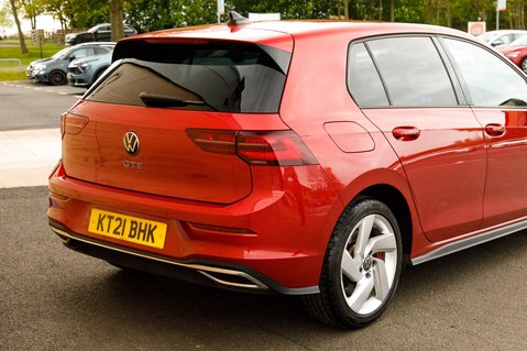 Volkswagen Golf GTE DSG 8