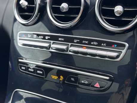 Mercedes-Benz C Class 2.0 C220d Sport (Premium Plus) Saloon 4dr Diesel G-Tronic+ Euro 6 (194ps) 27