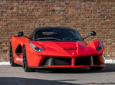 Ferrari LaFerrari 1