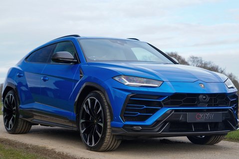 Lamborghini Urus V8 2