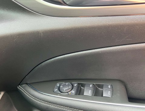 Vauxhall Insignia 1.5 Insignia Ultimate Nav TD 5dr 36