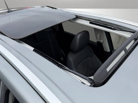 Suzuki Vitara 1.4 Boosterjet 48V Hybrid SZ5 5dr 18