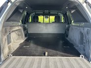 Land Rover Discovery SD6 36 Commercial HSE 11