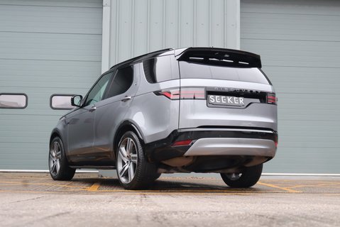 Land Rover Discovery DEMO MODEL COMMERCIAL DYNAMIC HSE WITH GENUINE REAR SEATS STYLED BY SEEKER  5