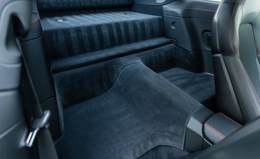 Porsche 911 GT3 TOURING (992) 13