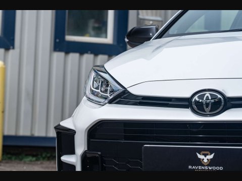 Toyota GR Yaris 1.6 GR Yaris Circuit 4WD 4WD 3dr 23