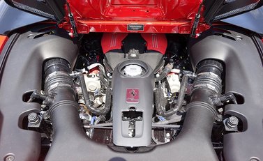 Ferrari 488 Spider 22