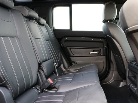 New Land Rover Defender 90 and 110 commercial seat upgrades 2021 model onwards 16