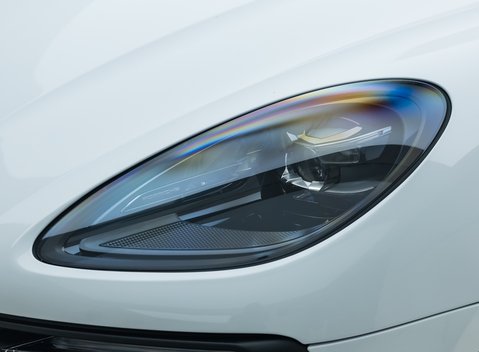 Porsche Macan GTS 33