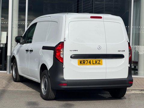 Mercedes-Benz Citan 110 BASE L1 5