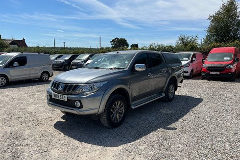 Mitsubishi L200 L200 Barbarian Di-D Auto