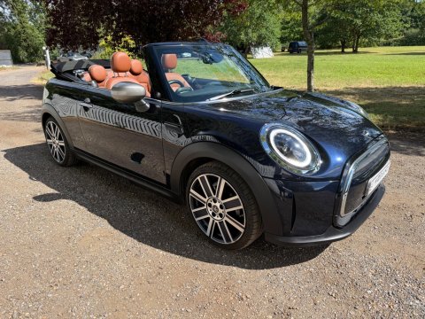 Mini Convertible COOPER EXCLUSIVE 8
