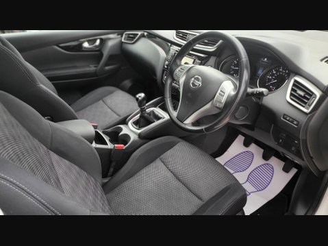 Nissan Qashqai N-CONNECTA DIG-T 3