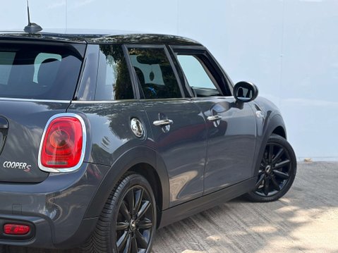 Mini Hatch 2.0 Cooper S 5dr 31