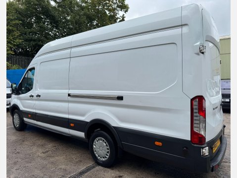 Ford Transit 2.2 TDCi 350 Panel Van 5dr Diesel Manual RWD L4 H3 Euro 5 (DRW) (155 ps) 18