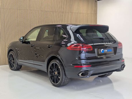 Porsche Cayenne 3.0 Cayenne D Platinum Edition V6 Tiptronic S A 4WD 5dr 16
