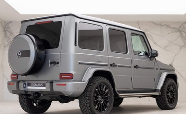 Mercedes-Benz G Series G 350 D 4MATIC AMG LINE PREMIUM 22