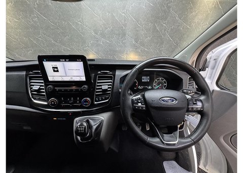 Ford Transit Custom 2.0 320 EcoBlue Limited Crew Van Double Cab 5dr Diesel Manual L2 H1 Euro 6 68