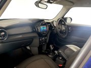Mini Hatch 1.5 Cooper Classic Hatchback 5dr Petrol Steptronic Euro 6 (s/s) (136 ps) Ai 15