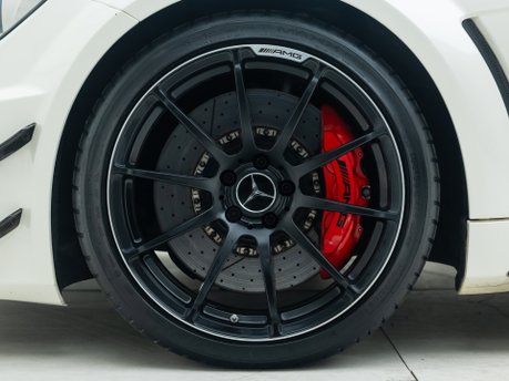 Mercedes-Benz C63 AMG Black Series 