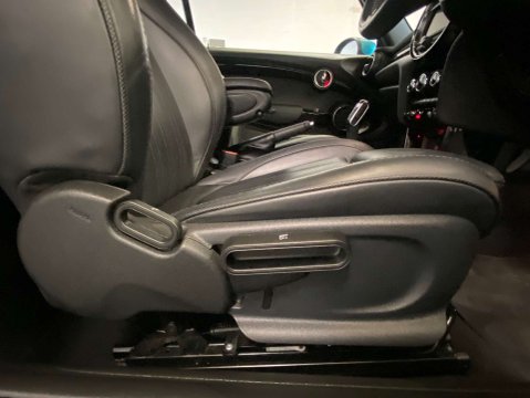 Mini Convertible 1.5 Cooper Exclusive Auto 2dr 13