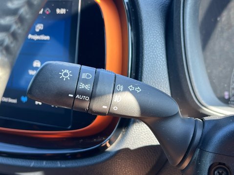 Toyota Aygo X VVT-I LIMITED EDITION 34