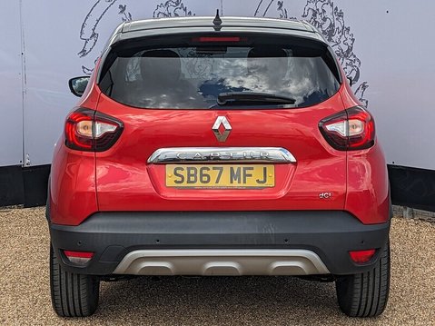 Renault Captur DYNAMIQUE S NAV DCI 8