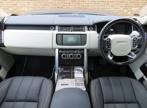 Land Rover Range Rover 4.4 SDV8 Autobiography LWB 3