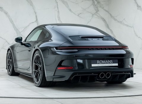 Porsche 911 GT3 TOURING (992) 7