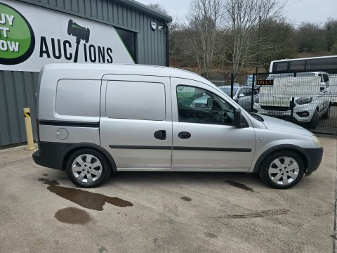 Vauxhall Combo 2000 CDTI CREW VAN 6