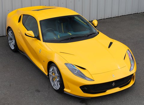 Ferrari 812 Superfast 8