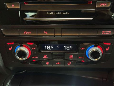 Audi RS4 4.2 FSI V8 Estate 5dr Petrol S Tronic quattro Euro 5 (450 ps) 51