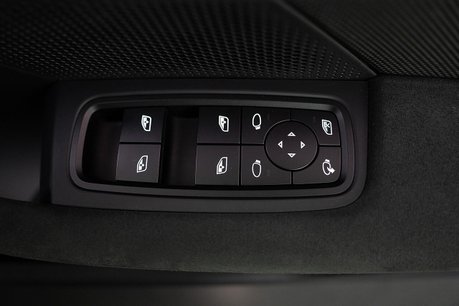 Porsche Taycan Performance Plus 93.4kWh GTS Saloon 4dr Electric Auto 4WD (11kW Charger) (5 30