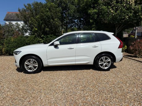 Volvo XC60 2.0 D4 Momentum Auto AWD Euro 6 (s/s) 5dr 3